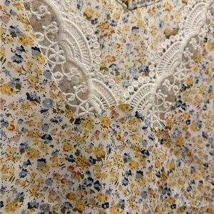 SHEIN Yellow & Blue Floral Crochet-Trim Crossbody